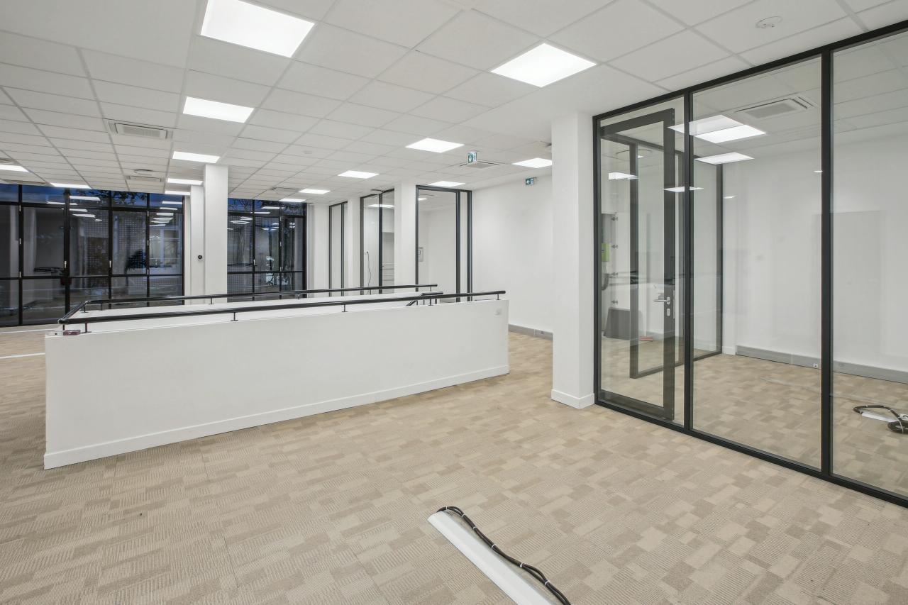 Bureau Paris 214m² Location bureau Paris OLBUR2422358 4